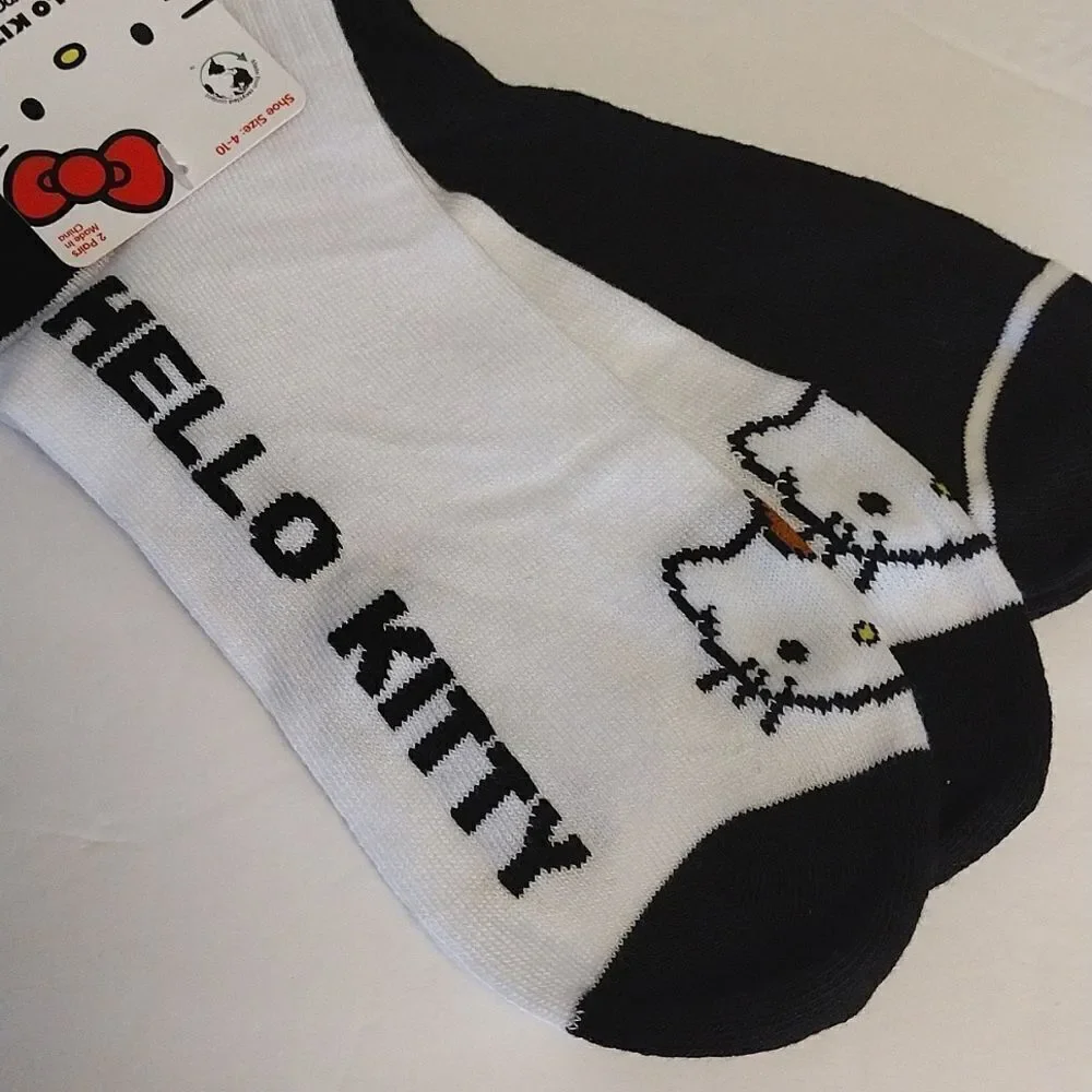 Hello Kitty Black White Cheetah Print‎ 2 Pairs Mid Crew Socks NWT